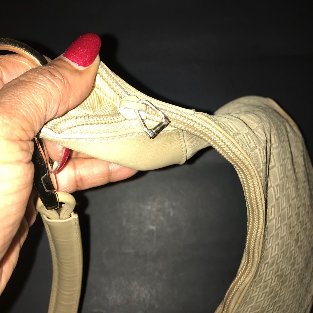 💯Authentic Vintage Suede Gucci Hobo - Picture 3 of 8